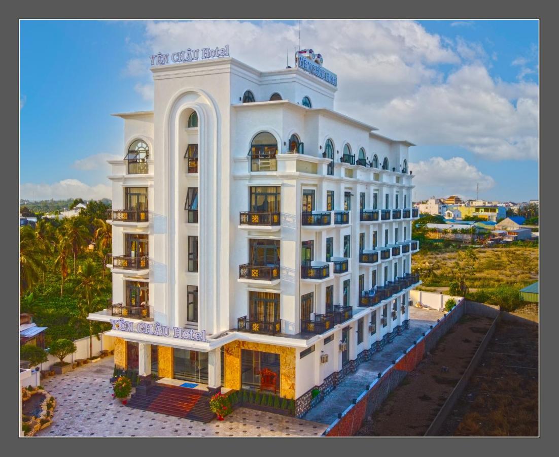 Khach San Yen Chau Hotel Chau Doc Bagian luar foto