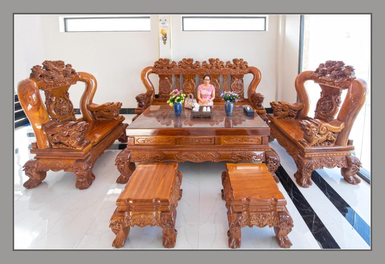 Khach San Yen Chau Hotel Chau Doc Bagian luar foto